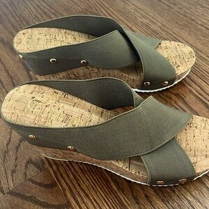 Comfort cork wedge sandal sz 8. Slip on, army green color w/ white rubber sole.